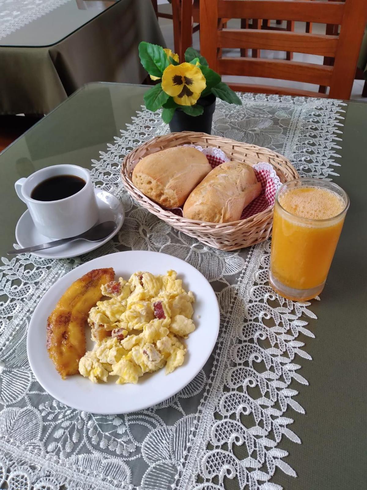Posada Del Angel Hotel Tarapoto Zewnętrze zdjęcie